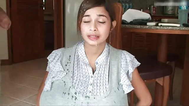 Aranyos katonai tini maszturbál a puncijával a apa lanya sex videok tankon