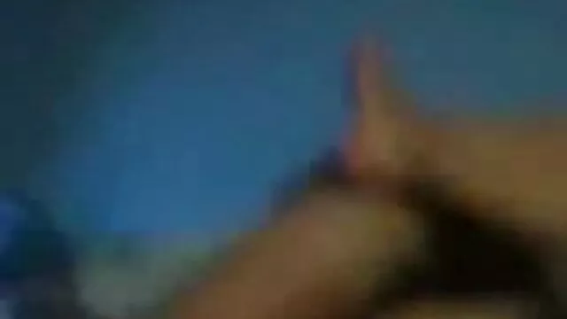 Szex őrült barna Trinity adja a fejét, és megdugja a punciját pornófilmek