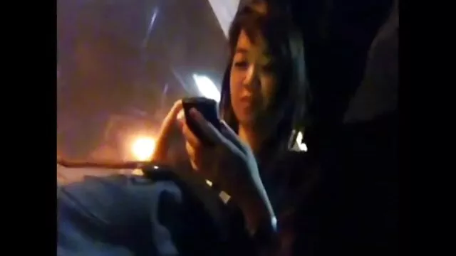 A sós barna Camilla Ken misszionárius stílusban megbassza a ingyensexfilm punciját két szegecstől