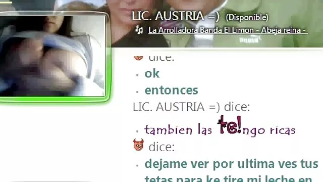 A csábító csaj Gianna Dior a fejét adja, és egy bájos, nedves azyza szex sliccben veszi a farkát