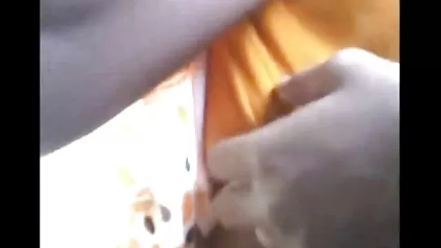 Anális szekszi videok szórakozás strapon vibrátorral a dögös tinik Lea és Ashley által